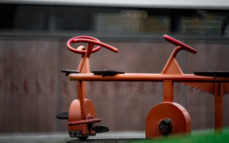 outdoor fitness equipment